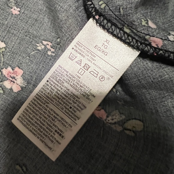 GAP Gray Floral Dress - Picture 3 of 5
